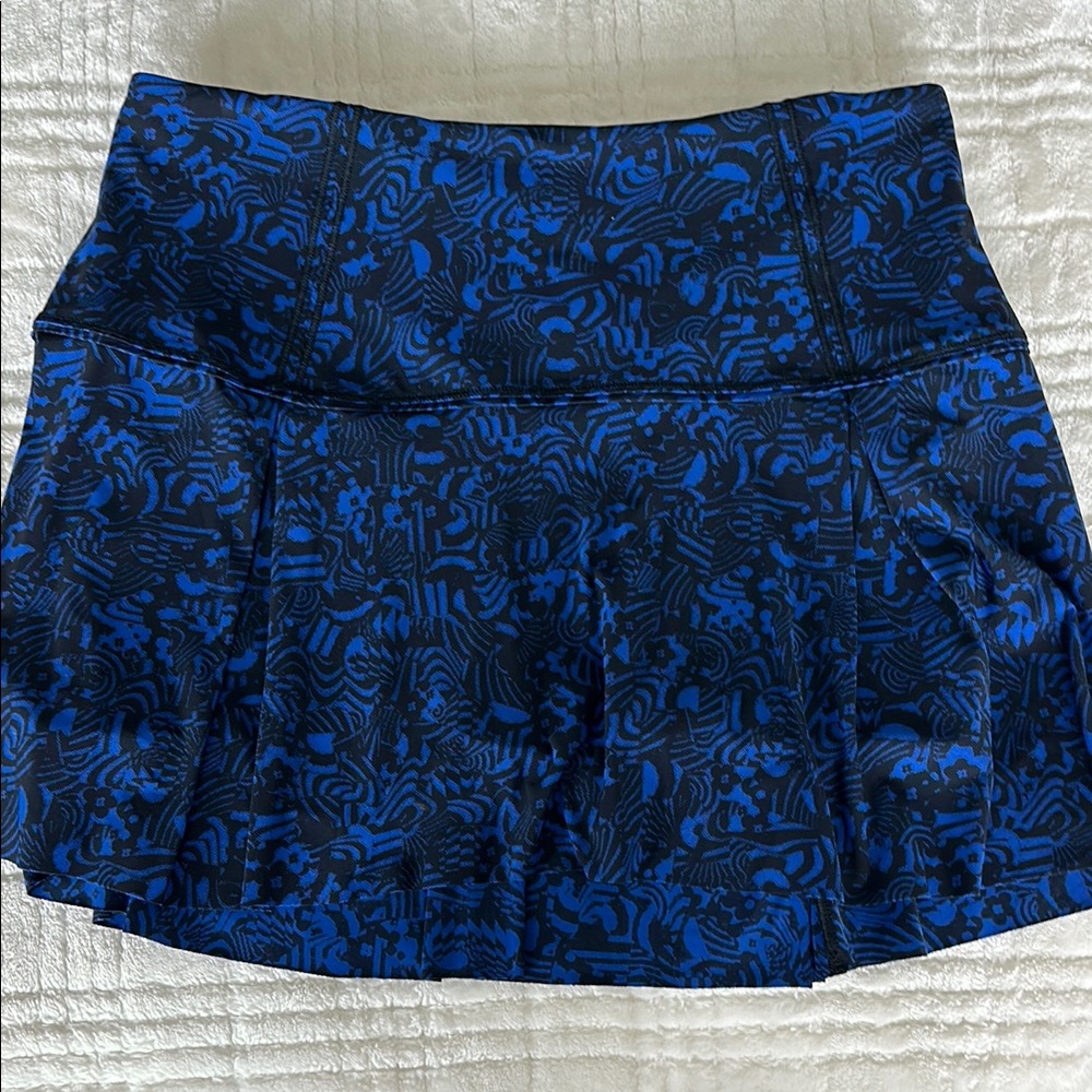 lululemon athletica SeaWheeze Blue Patterned Skort 2017